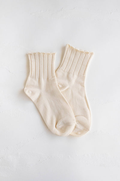 Evelyn Casual Socks: Cream