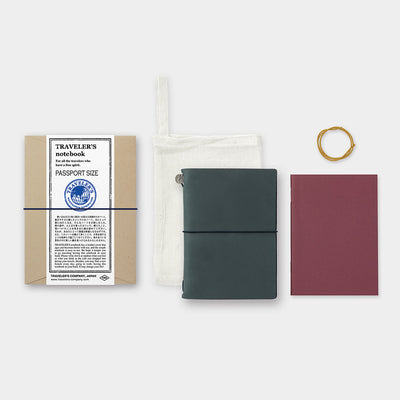 TN Traveler's Notebook - Blue (Passport Size)