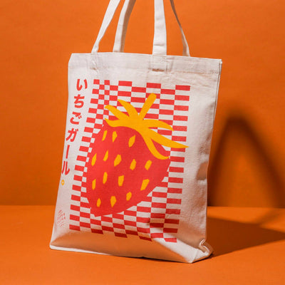 Strawberry Girl いちごガール Tote Bag